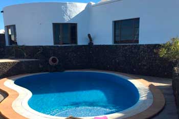 Casa con piscina privada Fenix en Tinajo